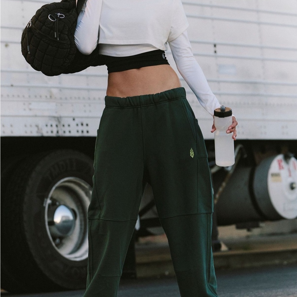 Free people movement Top Score barrel pants in Pine